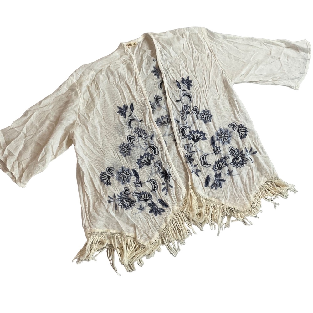 Hollister White‎ Floral Embroidered Fringe Festival Kimono Cardigan XS Fits Med